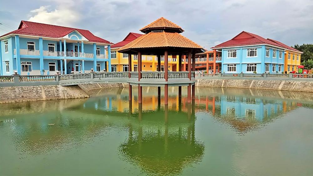 Hotel Nhà May Mắn Krông Nô - Đăk Nông Buon Kuop Esterno foto